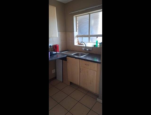 2 BEDROOM COMPLEX FOR SALE IN KARENPARK